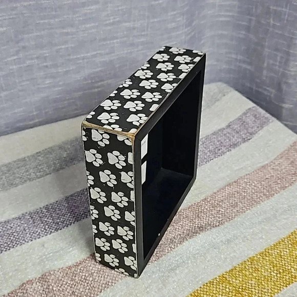 BOX SIGN - Picture 2 of 7